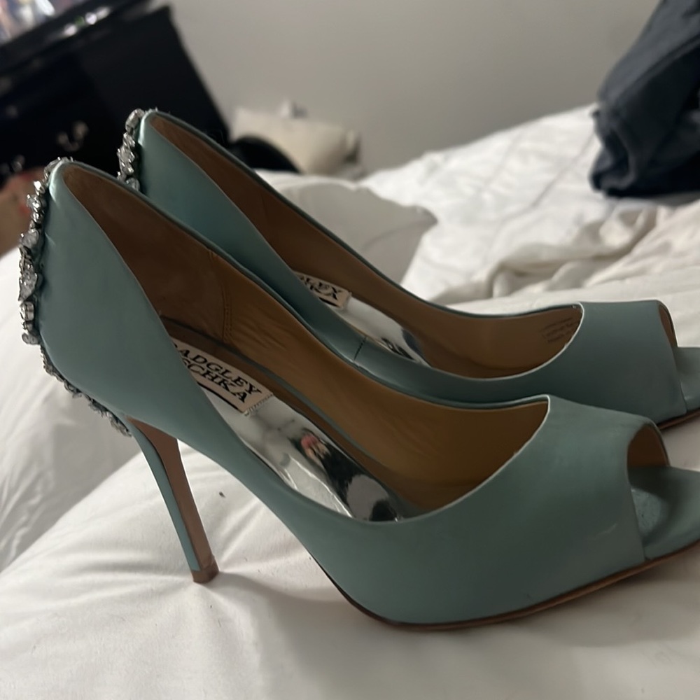 Bm Heels View 2